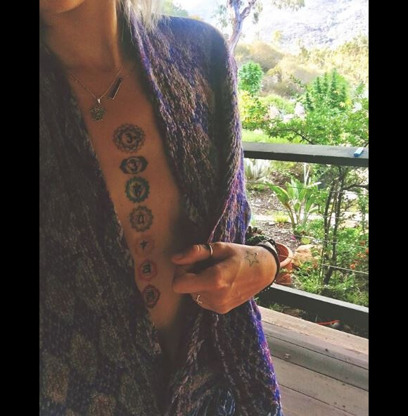 Paris Jackson expose son nouveau tatouage sur Instagram le 3 septembre 2017.