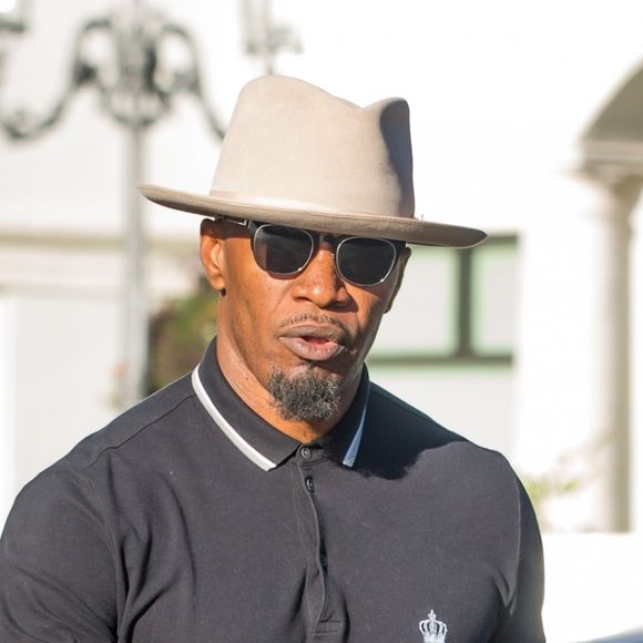 Exclusif - Jamie Foxx à Calabasas, le 23 août 2017