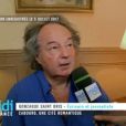 Gonzague Saint Bris dans l'émission  Midi en France  dédiée à Cabourg (ici dans la chambre de Marcel Proust au  Grand Hôtel ), enregistrée le 5 juillet 2017, un mois avant sa mort dans un accident de voiture, et diffusée sur France 3 le 8 septembre 2017.