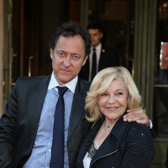 Nicoletta et son mari Jean-Christophe Molinier lors du 23ème Gala "Musique contre l'oubli" au profit d'Amesty International au thêatre des Champs-Elysées. Paris, le 14 juin 2017. © Denis Guignebourg/Bestimage