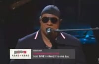 Stevie Wonder en concert pour le téléthon Hand in Hand organisé au profit des victimes des ouragans Harvey et Irma le 12 septembre 2017 à New York