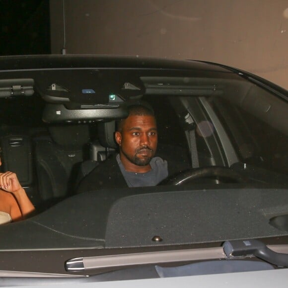 Kim Kardashian et Kanye West quittent la boîte de nuit Peppermint à Los Angeles, le 12 septembre 2017