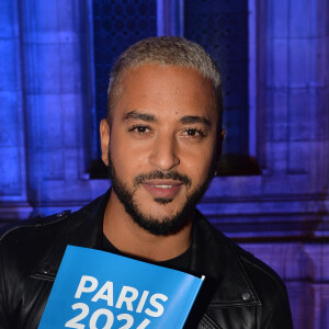 Exclusif - Slimane - Concert "Paris, À nous les Jeux!" pour fêter l'attribution des Jeux Olympiques et Paralympiques d'été 2024 sur la place de l'hôtel de ville de Paris, France, le 15 septembre 2017. © Veeren/Bestimage