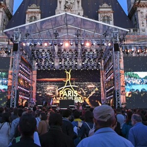 Ambiance - Concert "Paris, À nous les Jeux!" pour fêter l'attribution des Jeux Olympiques et Paralympiques d'été 2024 sur la place de l'hôtel de ville de Paris, France, le 15 septembre 2017. © Pierre Perusseau/Bestimage