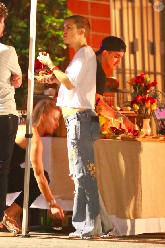Exclusif - Kate Hudson, Sia et Maddie Ziegler fêtent la fin du tournage du film "Sister" à Los Angeles le 10 septembre 2017.