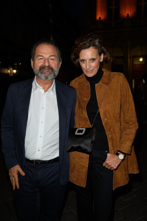 Semi-Exclusif - Denis Olivennes avec sa femme Inès de La Fressange à la générale de la pièce "La Vraie Vie" au théâtre Edouard 7 à Paris, le 18 septembre 2017. © Guirec Coadic/Bestimage