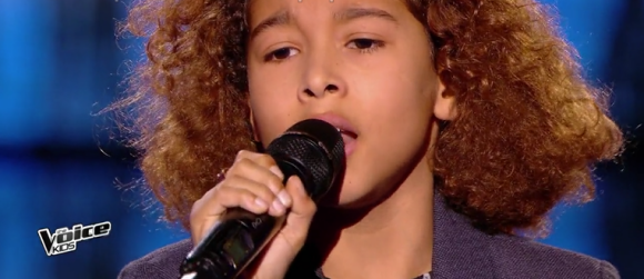 Dylan lors de la demi-finale de "The Voice Kids 4" (TF1), le 23 septembre 2017.