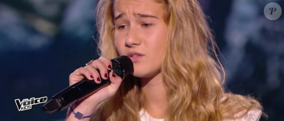 Lilou lors de la demi-finale de "The Voice Kids 4" (TF1), le 23 septembre 2017.