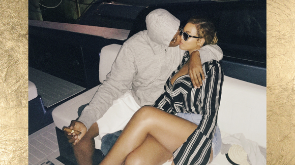 Beyoncé et Jay-Z, crazy in love : Soirée romantique en bateau et tendre baiser