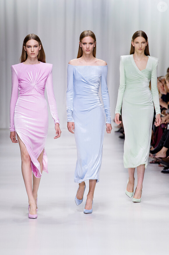 Défilé de mode printemps-été 2018 "Versace" lors de la fashion week de Milan. Le 22 septembre 2017  Women Fashion Show SS 2018 Versace catwalk Milan - Italy 22 september 201722/09/2017 - Milan