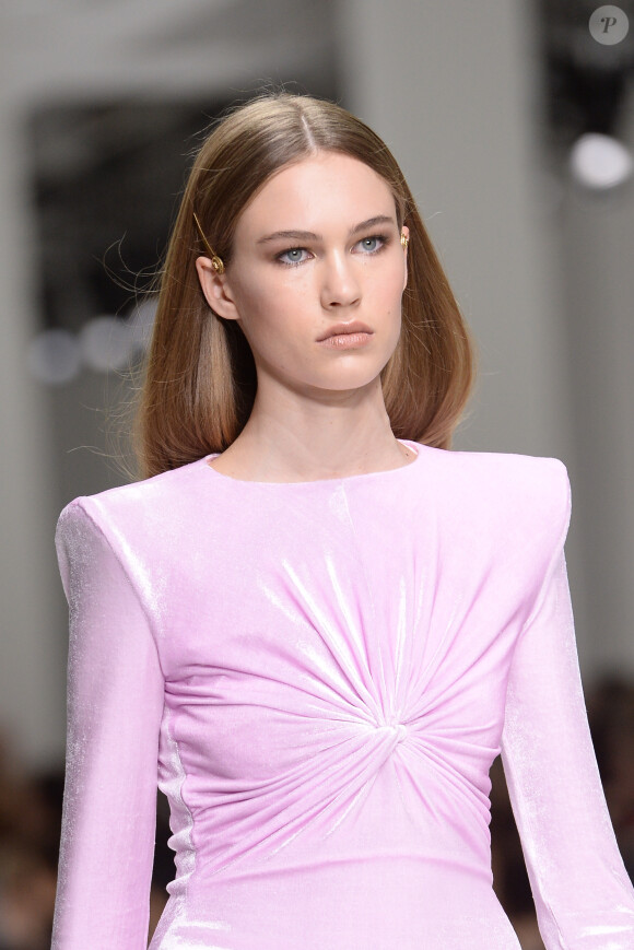 Défilé de mode printemps-été 2018 "Versace" lors de la fashion week de Milan. Le 22 septembre 2017  Women Fashion Show SS 2018 Versace catwalk Milan - Italy 22 september 201722/09/2017 - Milan