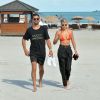 Scott Disick et Sofia Richie arrivent à la plage à Miami le 23 septembre 2017.