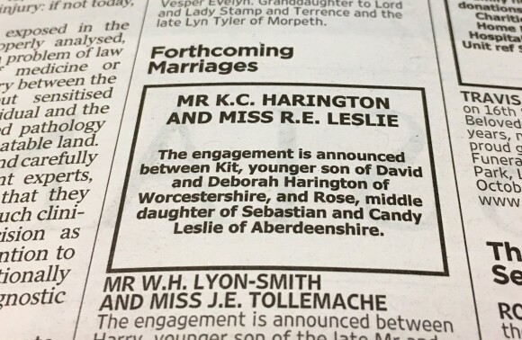 L'annonce des fianaçlles de Kit Harington et Rose Leslie dans The Times le 27 septembre 2017.