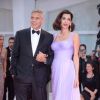 George Clooney et sa femme Amal Alamuddin à la première de "Suburbicon" au 74e Festival International du Film de Venise (Mostra), le 2 septembre 2017.