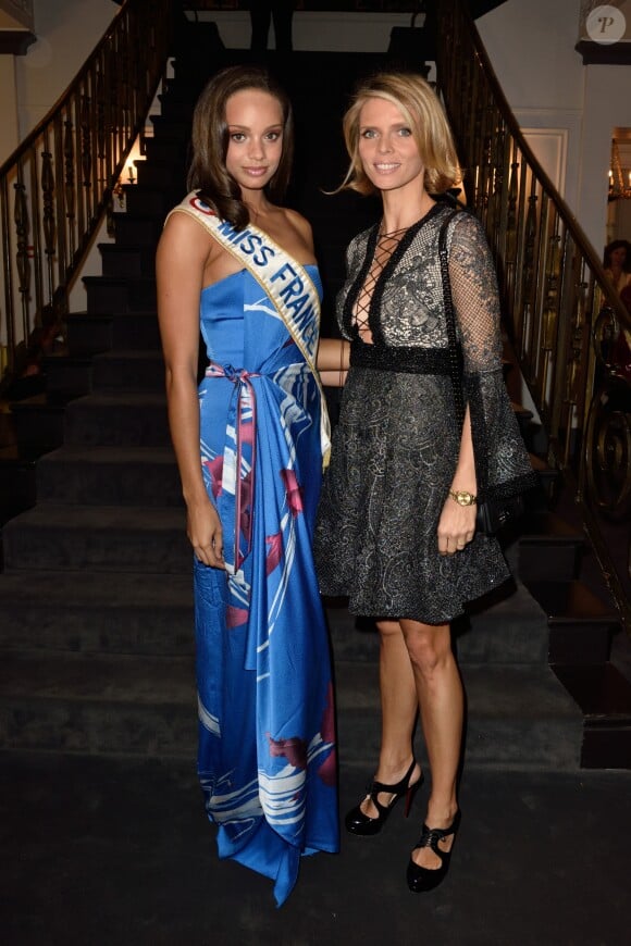 Sylvie Tellier et Miss France 2017, Alicia Aylies - Défilé Leonard, collection printemps-été 2018 au Pavillon Ledoyen. Paris, le 2 octobre 2017.