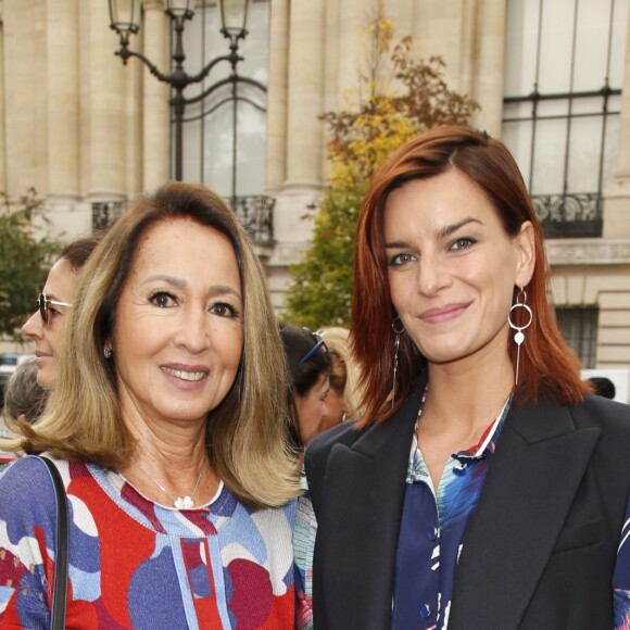 Nicole Coullier, Fauve Hautot - Défilé Leonard, collection printemps-été 2018 au Pavillon Ledoyen. Paris, le 2 octobre 2017. © Christophe Aubert via Bestimage