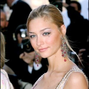 Beatrice Borromeo au Festival de Cannes 2006 lors de la montée des marches pour le film Marie Antoinette.