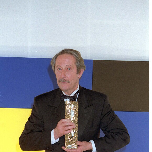 Jean Rochefort lors de la cérémonie des César 1999