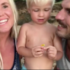 Bethany Hamilton, son époux Adam Dirks et leur fils Tobias annoncent l'arrivée d'un deuxième enfant sur Instagram, le 9 octobre 2017.