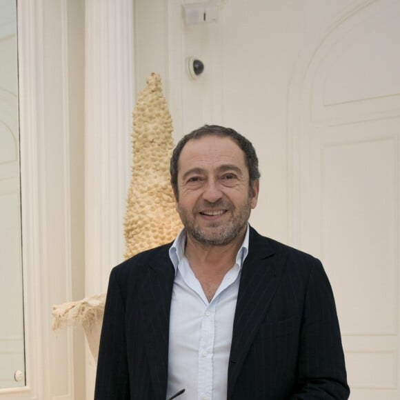 Exclusif - Patrick Timsit lors de la soirée de remise du 10e prix Meurice pour l'art contemporain à l'hôtel Meurice à Paris le 9 octobre 2017. © Jean Picon via Bestimage