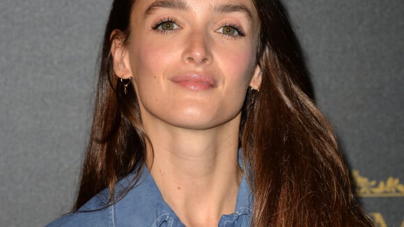 Charlotte Le Bon, lassée : "J'en ai marre de jouer les copines amoureuses"