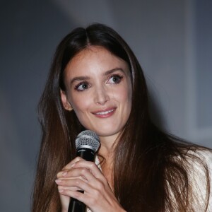 Charlotte Le Bon à la première de "La Promesse" lors du 43ème Festival du Cinéma Américain de Deauville, le 4 septembre 2017. © Denis Guignebourg/Bestimage