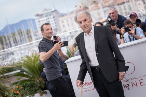 Mathieu Kassovitz et Jean-Louis Trintignant au photocall du film "Happy End" lors du 70e Festival International du Film de Cannes, France, le 22 mai 2017. © Borde-Jacovides-Moreau/Bestimage