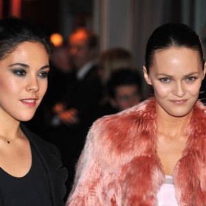 Vanessa et Alysson Paradis au Dîner de la Mode au pavillon d'Armenonville à Paris, le 30 janvier 2009.