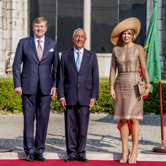 Le roi Willem-Alexander et la reine Maxima des Pays-Bas lors d'une visite d'état officielle à Lisbonne au Portugal, cérémonie de bienvenue avec le président portugais Marcelo Rebelo de Sousa et visite du monastère "dos Jerónimos" à Lisbonne le 10 octobre 2017.10/10/2017 - Lisbonne