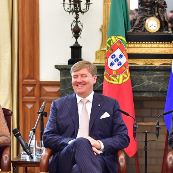 Le roi Willem-Alexander et la reine Maxima des Pays-Bas lors d'une visite d'état à Lisbonne au Portugal reçus par Eduardo Ferro Rodrigues, président de l'assemblée de la république portugaise à Lisbonne le 9 octobre 2017. 10/10/2017 - Lisbonne