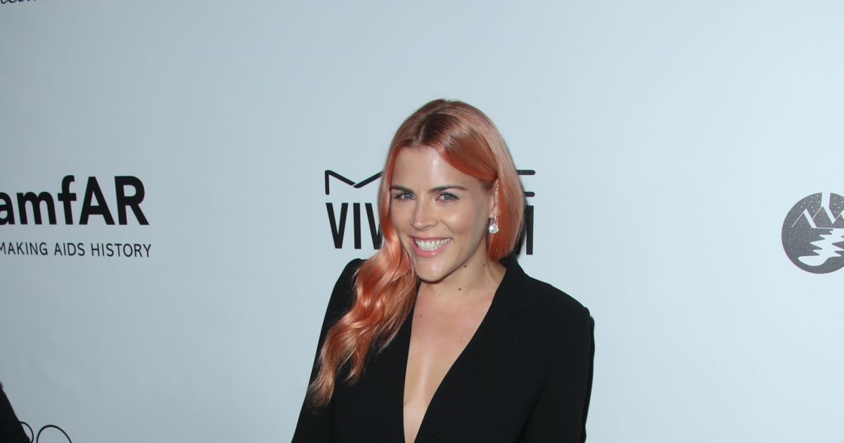 Busy Philipps - amfAR Gala Los Angeles à la Green Acres Estate. Beverly