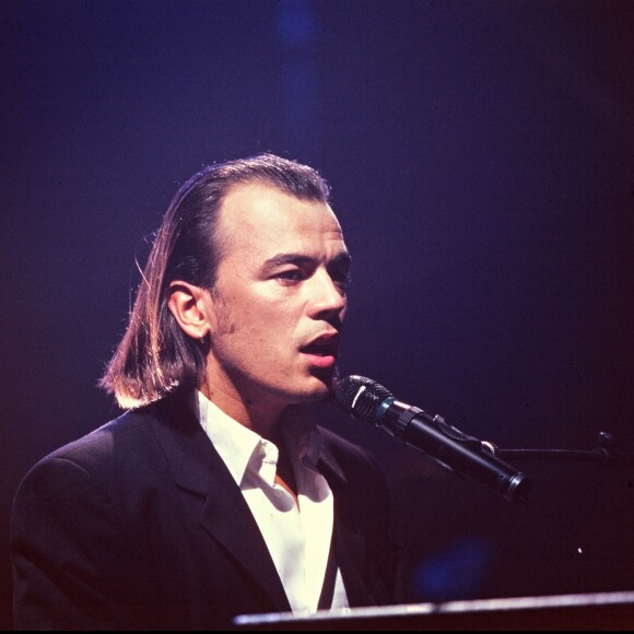 Pascal Obispo en concert, le 9 septembre 1995.