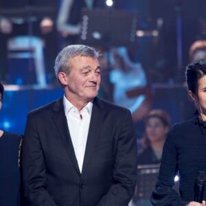 Exclusif - Laurence et Pierre Lemarchal (Parents de Grégory Lemarchal), Karine Ferri, Nikos Aliagas - Emission hommage à "Grégory Lemarchal, 10 ans après l'histoire continue" au Zénith de Paris et retransmis en direct sur TF1 le 7 janvier 2017.  © Cyril Moreau/Bestimage