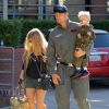 Exclusif - Josh Duhamel et Fergie arrivent à la fête d'anniversaire de leur fils Axl (2 ans) à Brentwood Los Angeles, le 29 Août 2015.