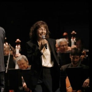 Jane Birkin en concert sur la scène du Grand Rex dans le cadre de sa tournée "Gainsbourg, Le Symphonique" à Paris le 26 octobre 2017. © Alain Guizard/Bestimage