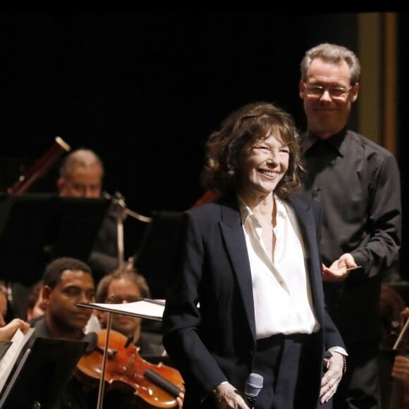 Jane Birkin en concert sur la scène du Grand Rex dans le cadre de sa tournée "Gainsbourg, Le Symphonique" à Paris le 26 octobre 2017. © Alain Guizard/Bestimage