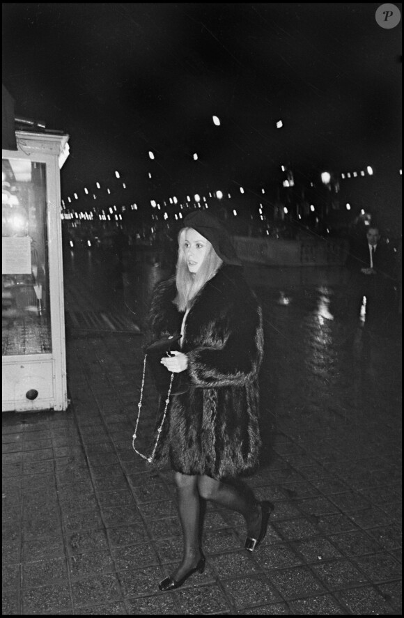 Catherine Deneuve à Paris en 1968
