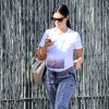 Exclusif - Georgina Rodriguez enceinte (compagne de Cristiano Ronaldo) se promène dans les rues de Madrid le 15 octobre 2017.