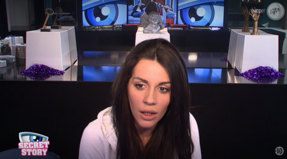 Laura lors de la quotidienne de "Secret Story 11" (NT1), mercredi 8 novembre 2017.