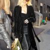 Khloe Kardashian enceinte fait la promotion de sa nouvelle collection de vêtements Good American à New York, le 28 octobre 2017