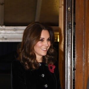 La duchesse Catherine de Cambridge, enceinte de son troisième enfant, a assisté avec la famille royale britannique au Festival of Remembrance 2017 pour la commémoration du 11 novembre au Royal Albert Hall à Londres le 11 novembre 2017.