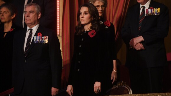 Kate Middleton, enceinte : Hommage avec Elizabeth II, sans William ni Harry