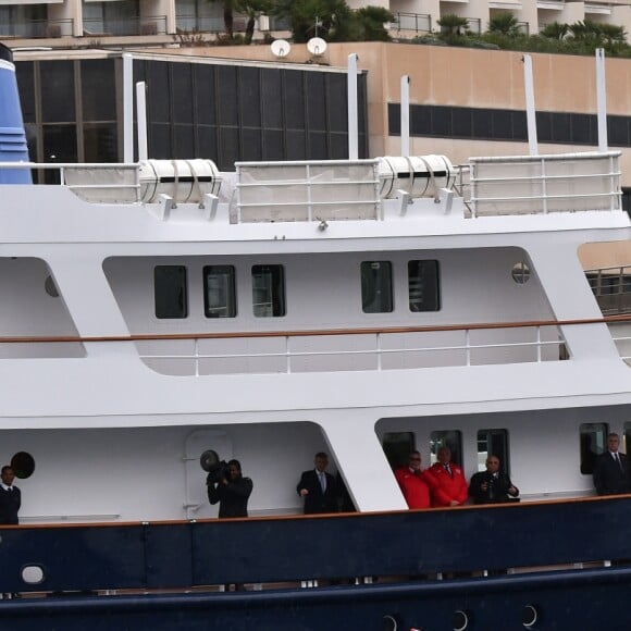 Le prince Albert de Monaco et le prince Andrew, Duc d'York, parrains de la branche monégasque de l'association britannique Outward Bond, étaient réunis le 8 novembre 2017 au port Hercule en principauté pour la première édition de la régate d'aviron The Princes' Cup. © Bruno Bebert / Bestimage