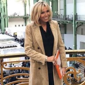 Brigitte Macron lors de sa venue à Paris photo, le 10 novembre 2017.