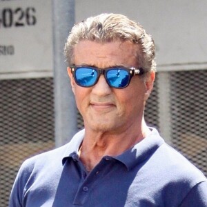 Sylvester Stallone sort du restaurant "The Palm" à Beverly Hills. Los Angeles, le 18 août 2017.