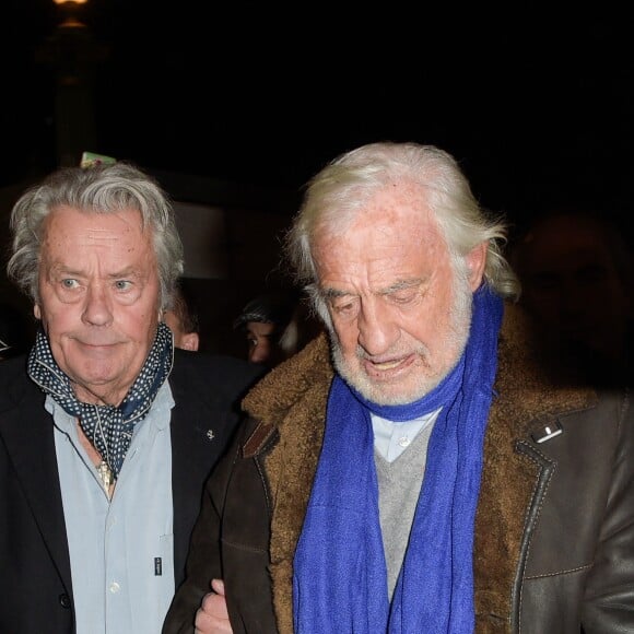 Marcel Campion, Alain Delon et Jean-Paul Belmondo - Jean-Paul Belmondo et Alain Delon, parrains de la grande roue de la Concorde, arrivent pour son inauguration, à Paris, France, le 17 novembre 2017. © Coadic Guirec/Bestimage