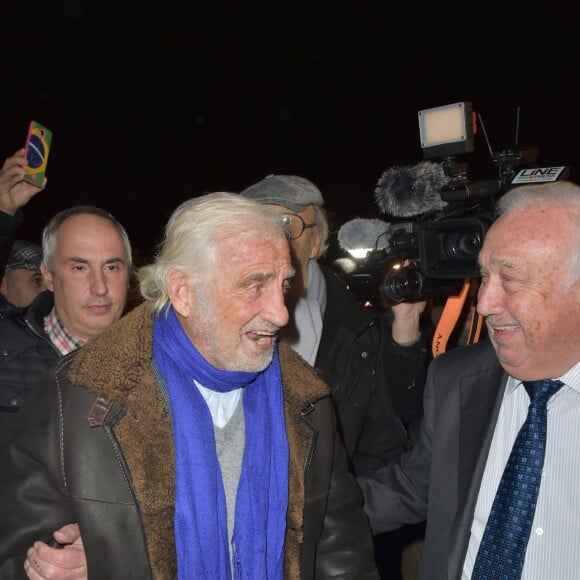 Marcel Campion et Jean-Paul Belmondo - Jean-Paul Belmondo et Alain Delon, parrains de la grande roue de la Concorde, arrivent pour son inauguration, à Paris, France, le 17 novembre 2017. © Giancarlo Gorassini/Bestimage