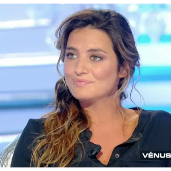 Laetitia Milot évoque la mort de son ex-compagnon Yannis dans "Salut les Terriens !" sur C8. le 18 novembre 2017.