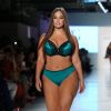 Ashley Graham défile pour Addition Elle à la Fashion Week de New York. Le 11 septembre 2017.