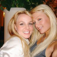 Paris Hilton et Britney Spears ont-elles inventé le selfie ?